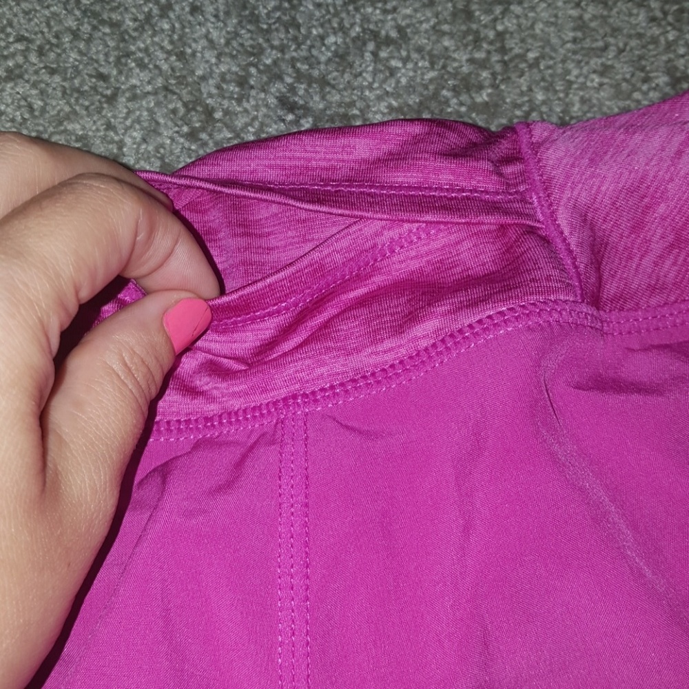 Exercise shorts - Picture 3 of 4